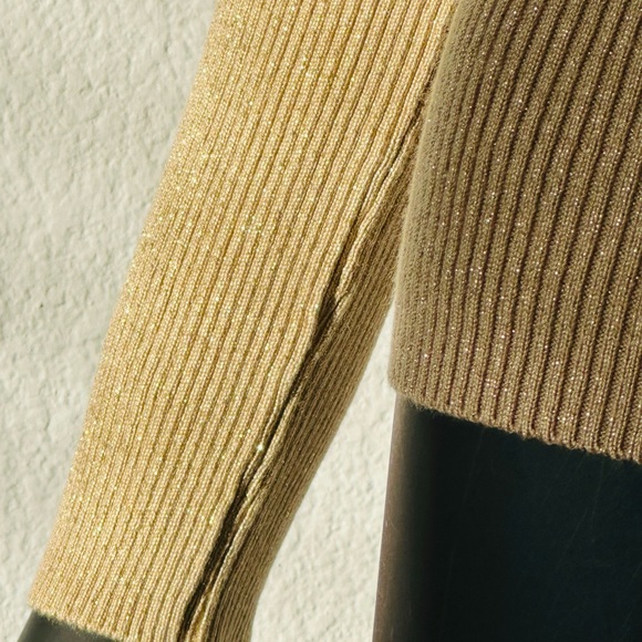 NWT Calvin Klein Rib Knit Tops Metallic Sweater turtleneck  XS Gold - Picture 9 of 10